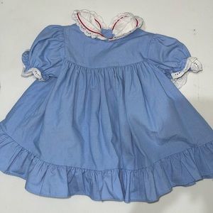 Lovely vintage dress